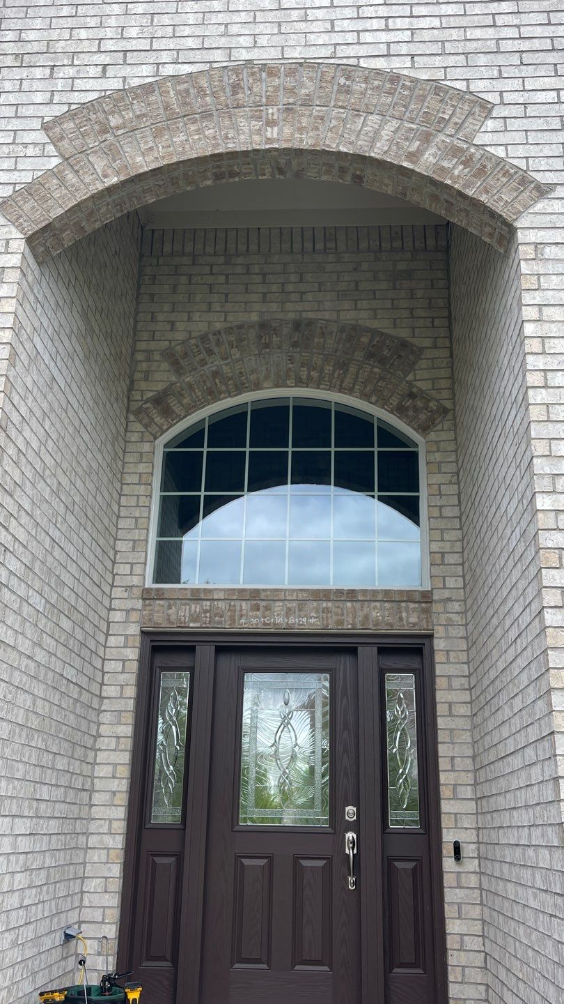 Pella Lifestyle replacement windows on a Carmel home