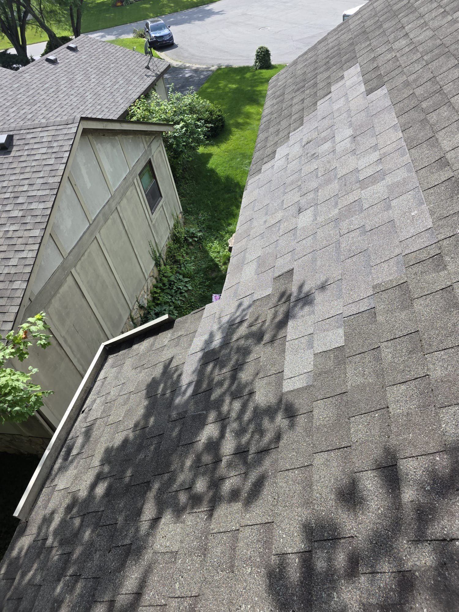Owens Corning architectural shingle on a Noblesville home